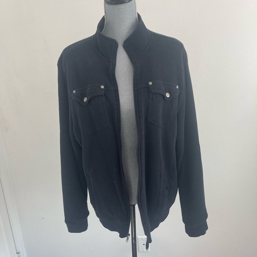 Helix Sherpa Lined Sweater. Size Large